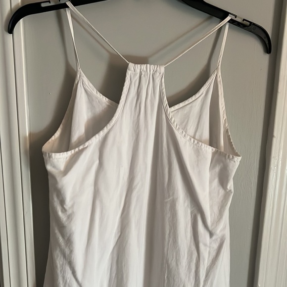 Old navy summer dress so cute! - Picture 4 of 8